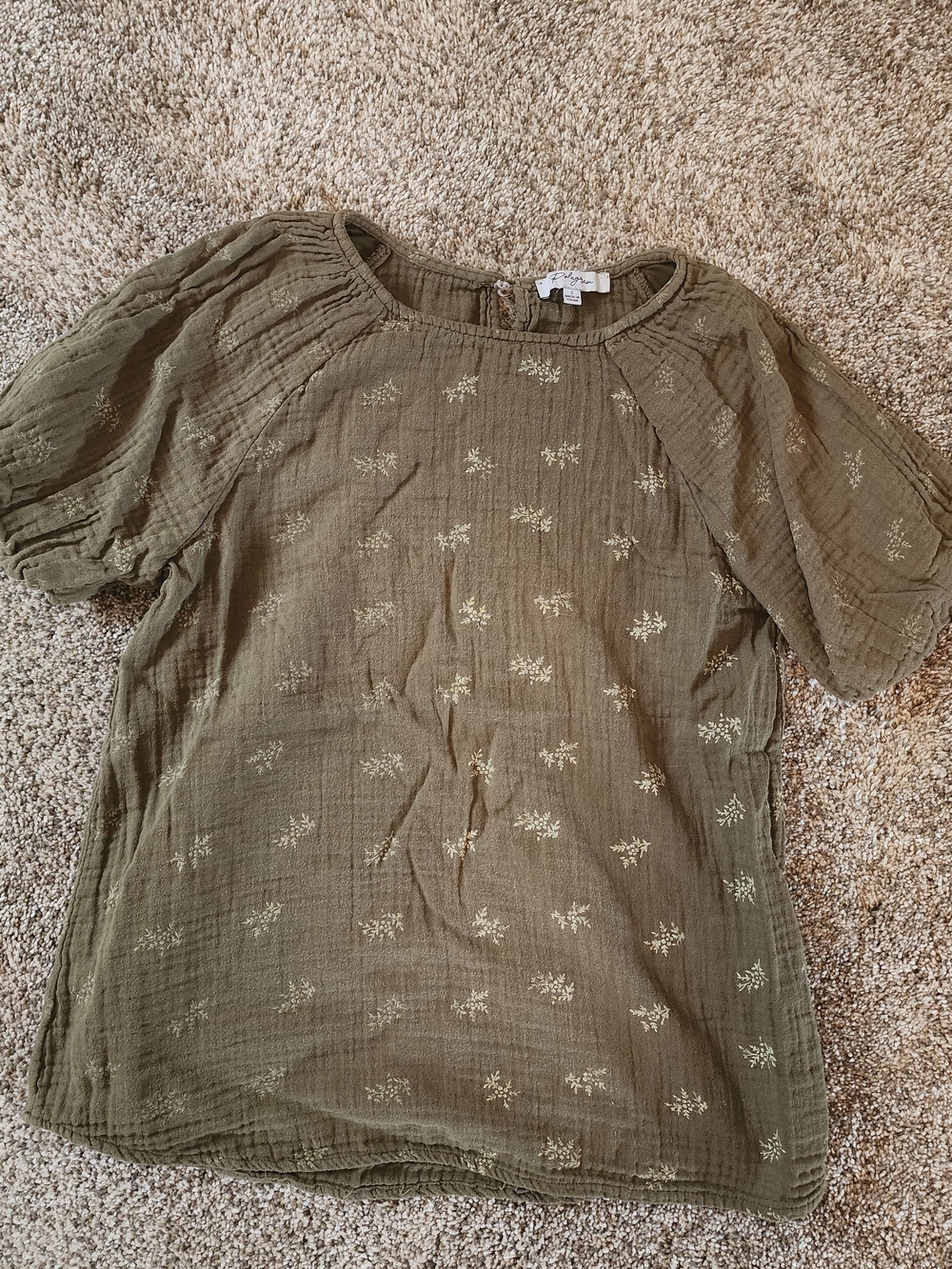 Polagram Olive Green Puff Sleeve Top